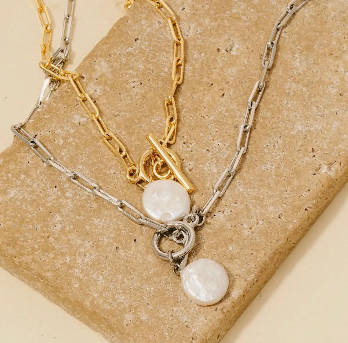 Pearl + Toggle Chain Link Disc Charm Necklace