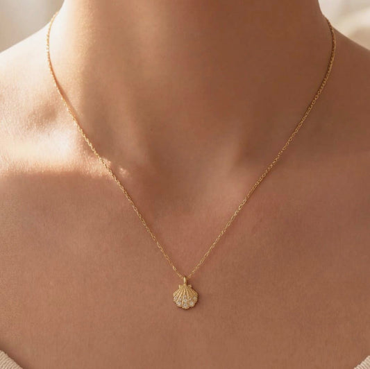 Gold Dipped Cz Seashell
Pendant Necklace